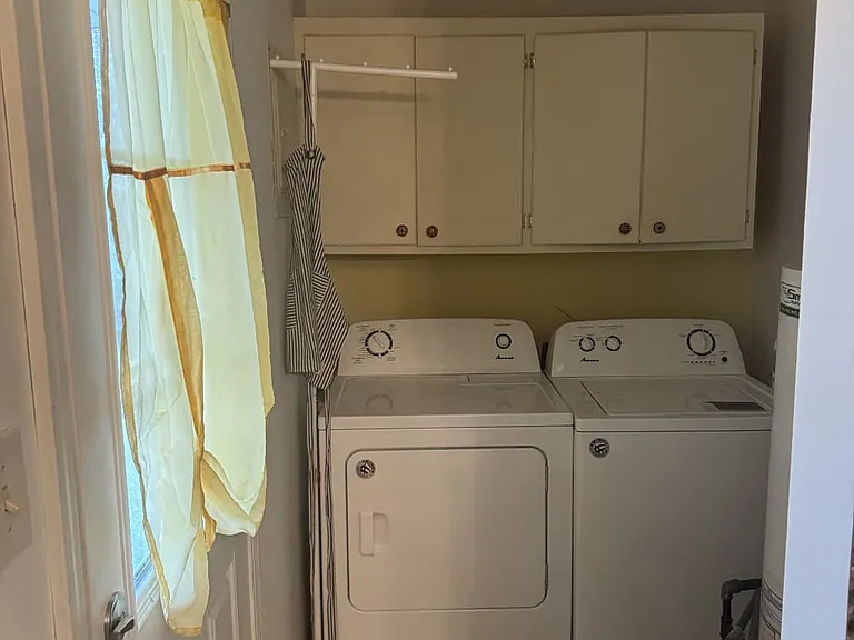 715 S Hickory Dr — Photo 15