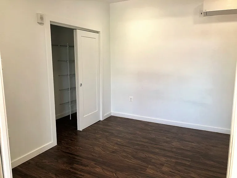 824 N Calvert St — Photo 25