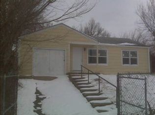 2350 N Grove Ave, Wichita, KS 67219