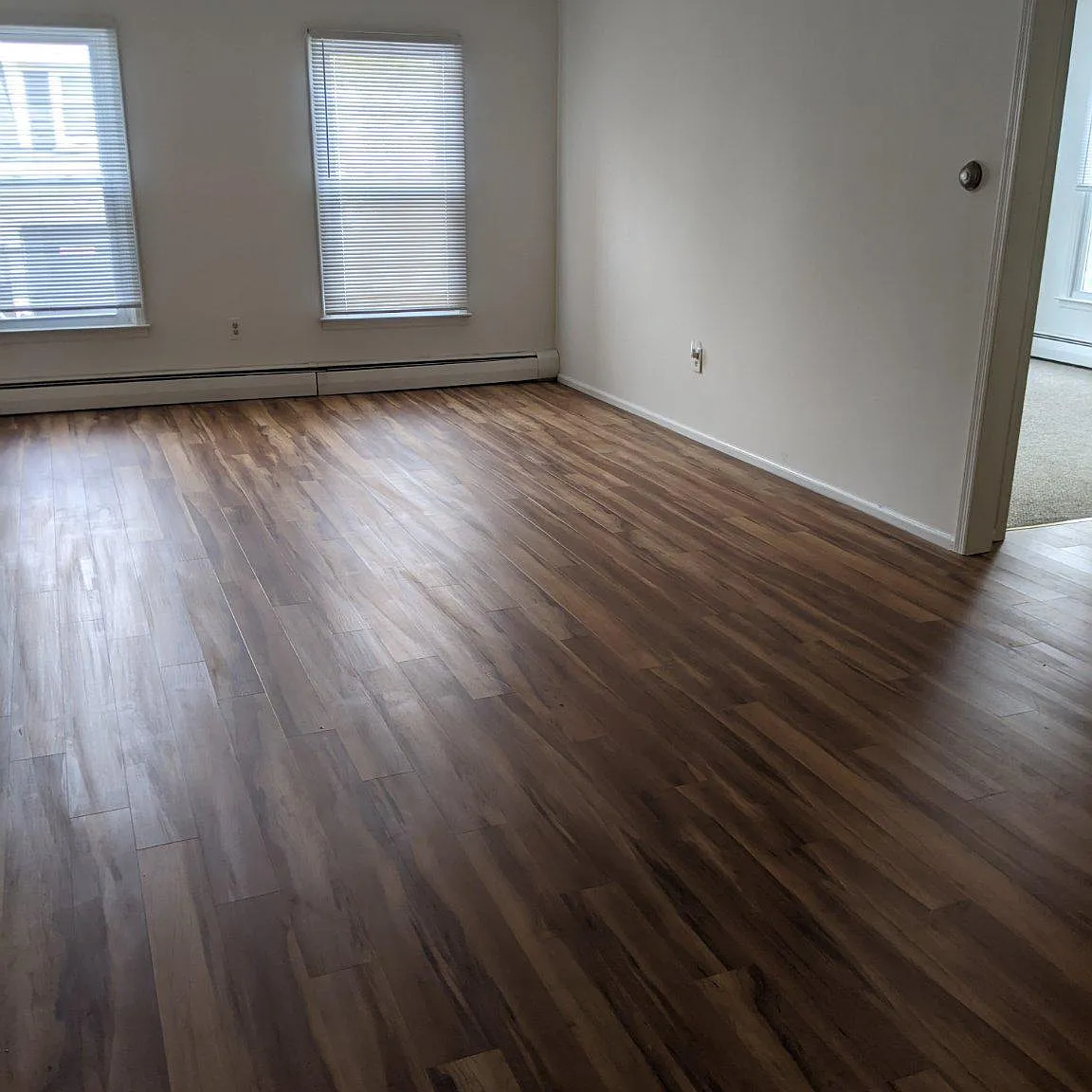 2 bed, 1.0 bath, $1,975 — Photo 2