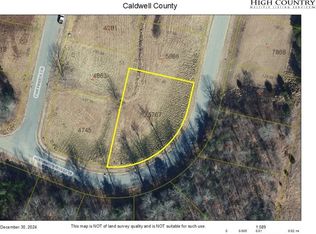 404 SE Huntington Woods Street, Lenoir, NC 28645