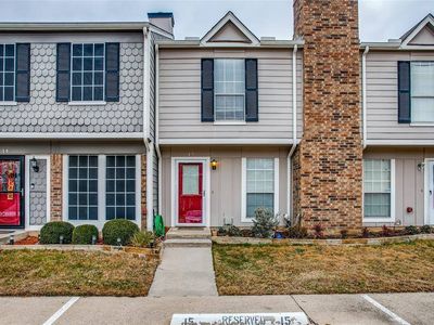 15 Abbey Rd, Euless, TX, 76039