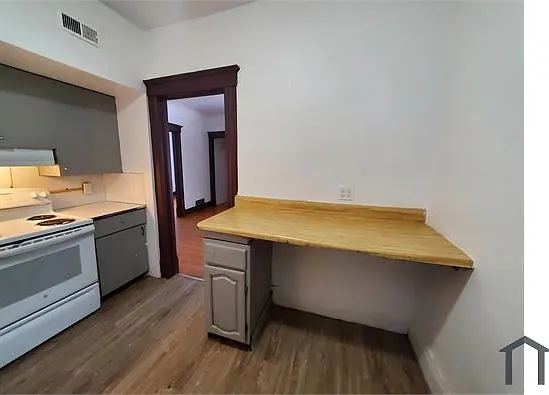 20 N Summit St #1B — Photo 4