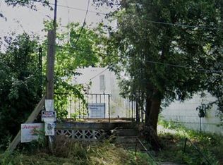 319 60th St NE, Washington, DC 20019