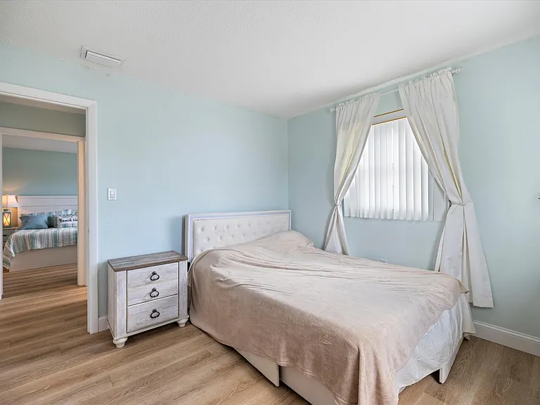 400 Base Ave E #226 — Photo 15