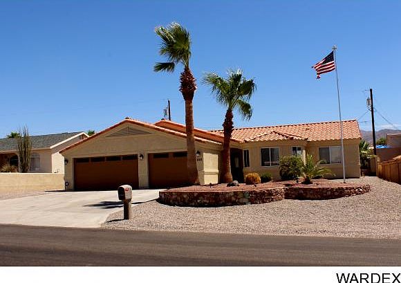 1st image of 840 Pueblo Dr