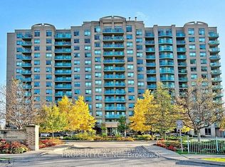 39 Oneida Cres #LPH12, Richmond Hill, ON L4B 4T9