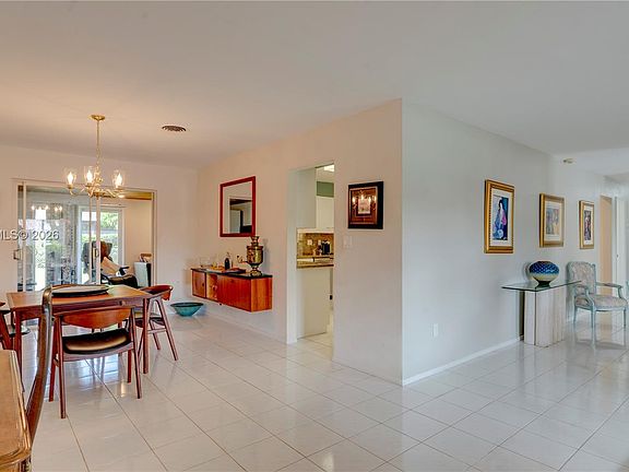 4th image of 8955 SW 85th Ter