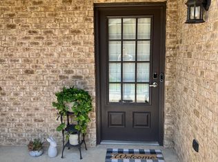1507 Inverness Cove Ln, Birmingham, AL 35242