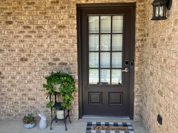 1507 Inverness Cove Ln, Birmingham, AL 35242