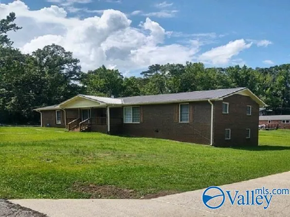 1300 Covington Ave, Gadsden, AL 35903