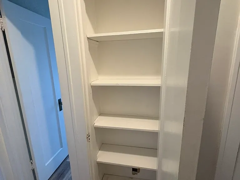 1292 Cove Ave #7 — Photo 4