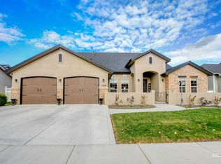 380 S Schober Loop, Nampa, ID 83686