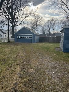 782 Grantwood Ave, Sheffield Lake, OH, 44054