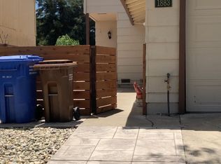 1883 Saint Phillip Ct, Concord, CA 94519
