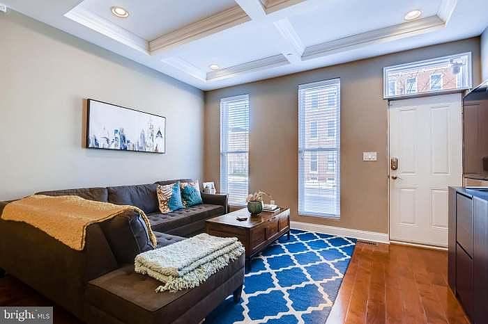 First floor: Living Room