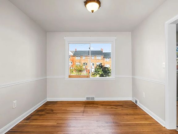 2nd image of 1420 Cedarcroft Rd