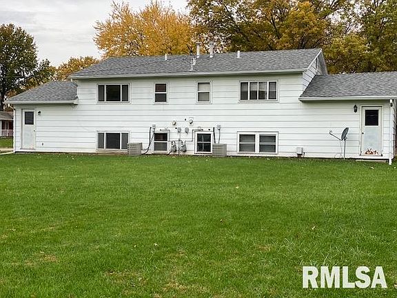 2nd image of 1415-1417 11th St