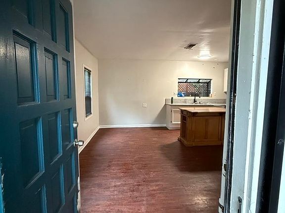 4th image of 3249 B St