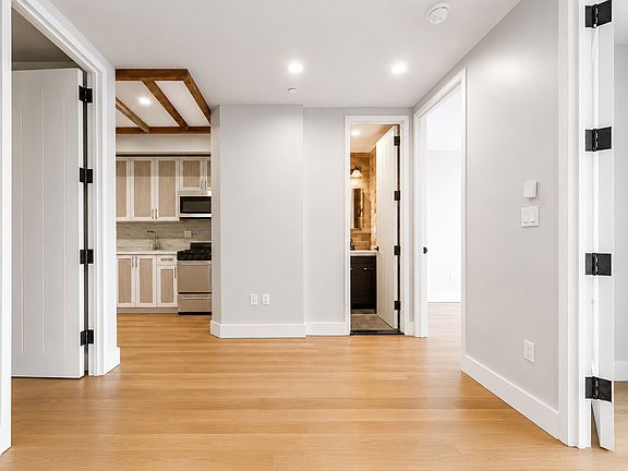 5th image of 1629 Saint Johns Pl #2B