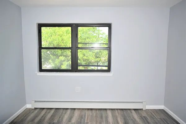Sold by Great Success Realty | media 9