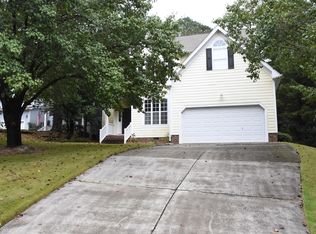 100 Chalkwell Ct, Cary, NC 27519