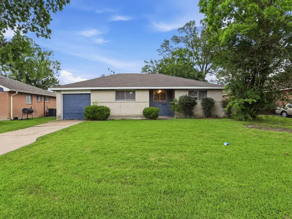 14519 Draycott Ln, Houston, TX 77045