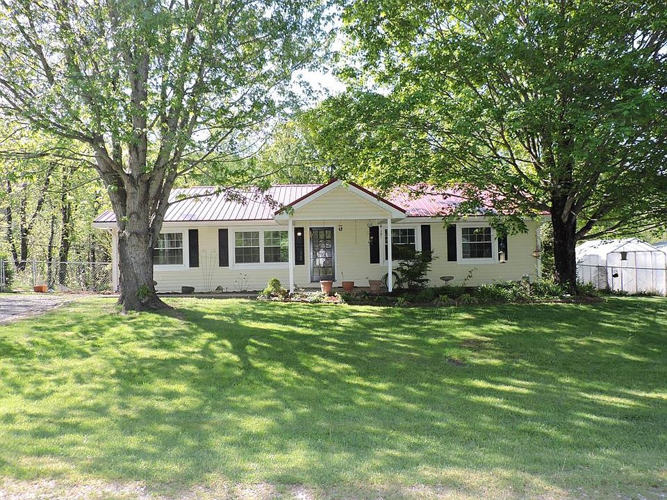 1st image of 33278 Brittany Ln