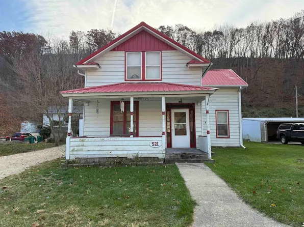 521 Main St, Mc Gregor, IA 52157