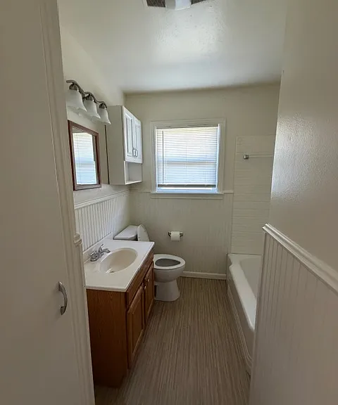 605 Omega St — Photo 13