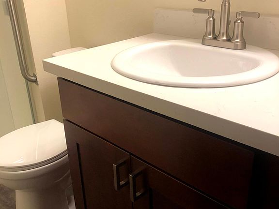 5th image of 22022 6th Ave S APT 209