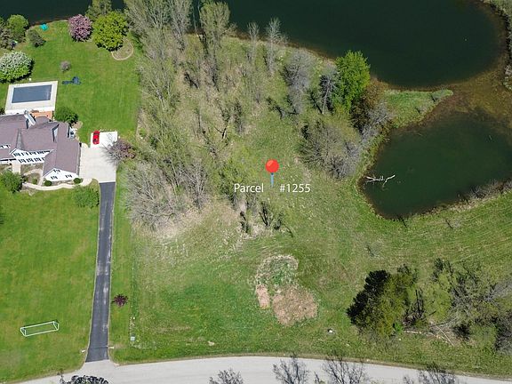 3rd image of Hunters Rd #14-15