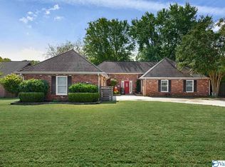 2109 Dundee Dr SW, Decatur, AL 35603