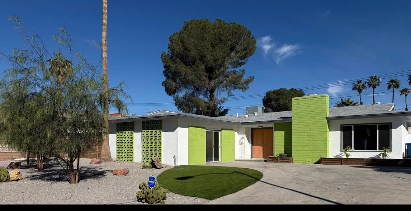 1662 Sombrero Dr — Photo 1