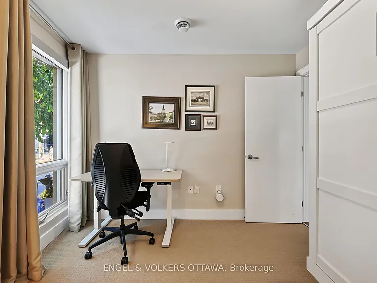 144 Evelyn Ave — Photo 32