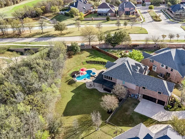 9025 Thompson Dr, Argyle, TX 76226