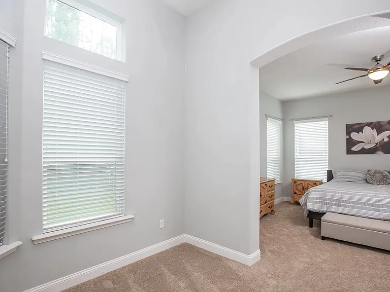 148 Woodcross Dr — Photo 17