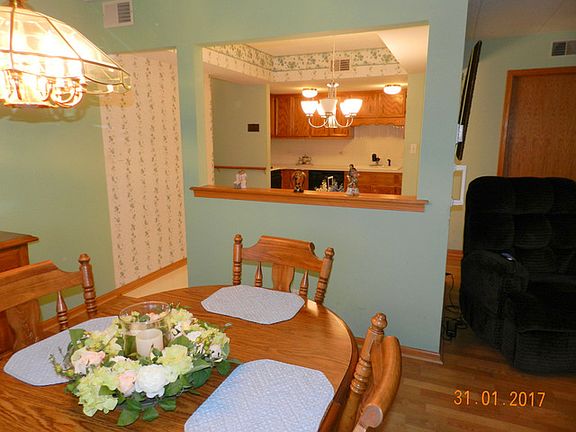 5th image of 4930 W 134th Ct Unit 308