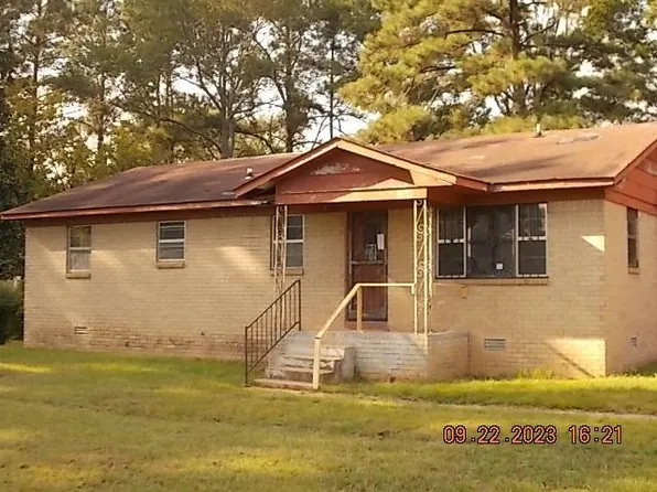 275 Wagon Wheel Dr, Somerville, TN 38068