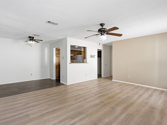 5th image of 413 & 409 Gabe Ct