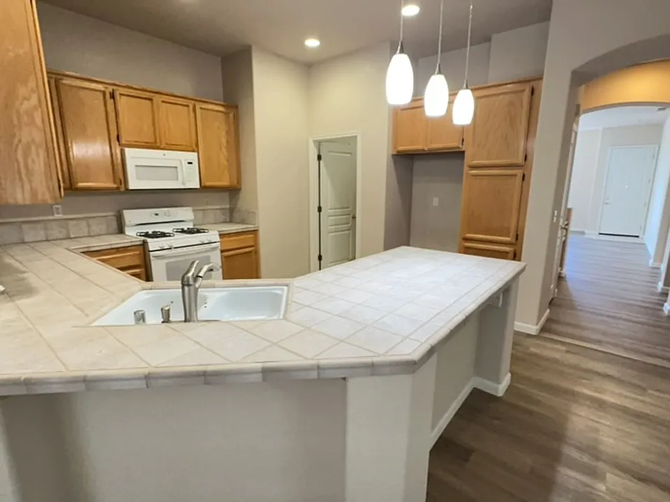 99 Jarvis Cir