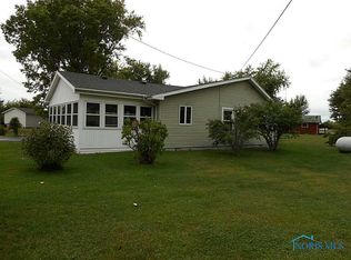 4951 N State Route Hwy #2-50, Oak Harbor, OH 43449