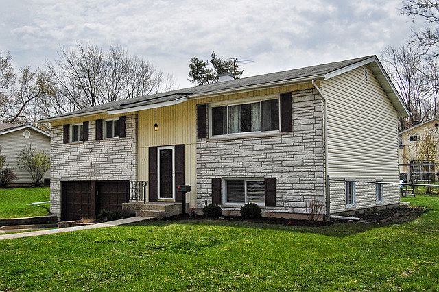 1st image of 933 E Morris Dr