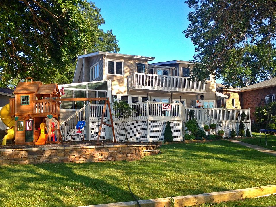 1st image of 14 Beach Dr
