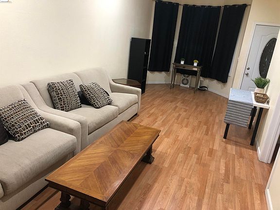 3rd image of 3433 Haven St #2