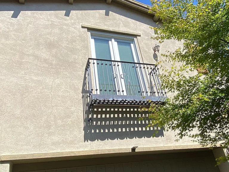 Tulip Ct — Photo 10