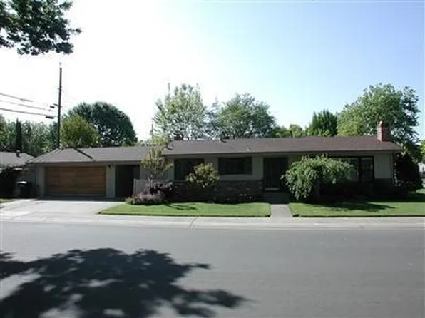350 Messina Dr, Sacramento, CA 95819