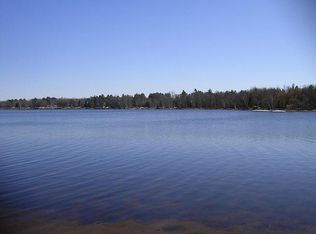 N8010 Island View Ln, Crivitz, WI 54114