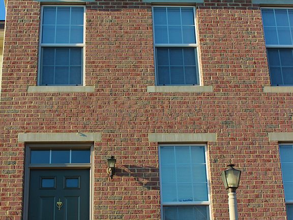 2nd image of 2759 Woodmont Dr