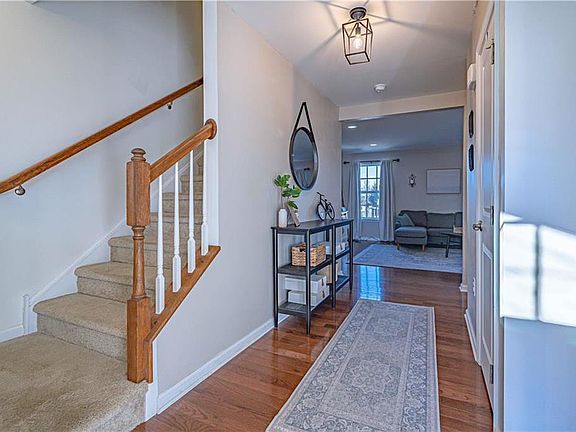 5th image of 1803 Alamingo Dr